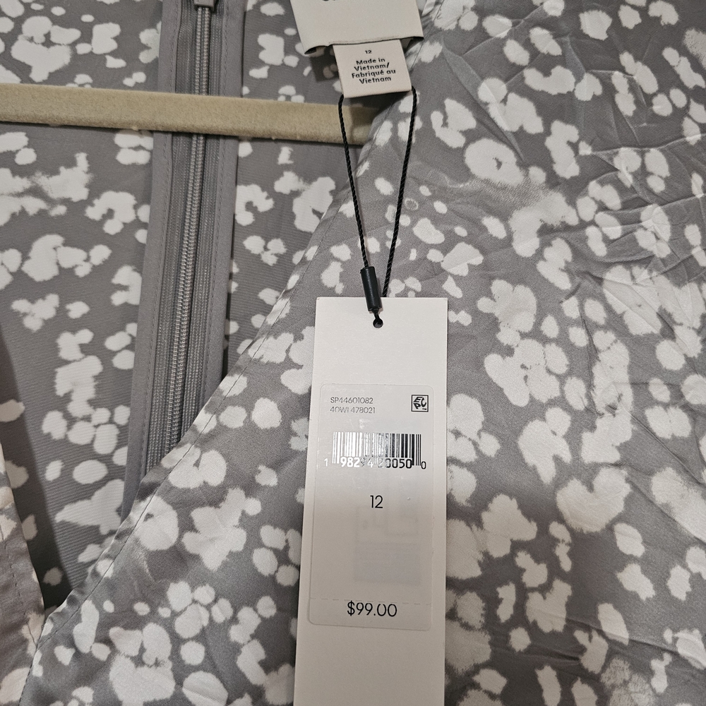 Calvin Klein Collection Gray and White Floral Print Dress